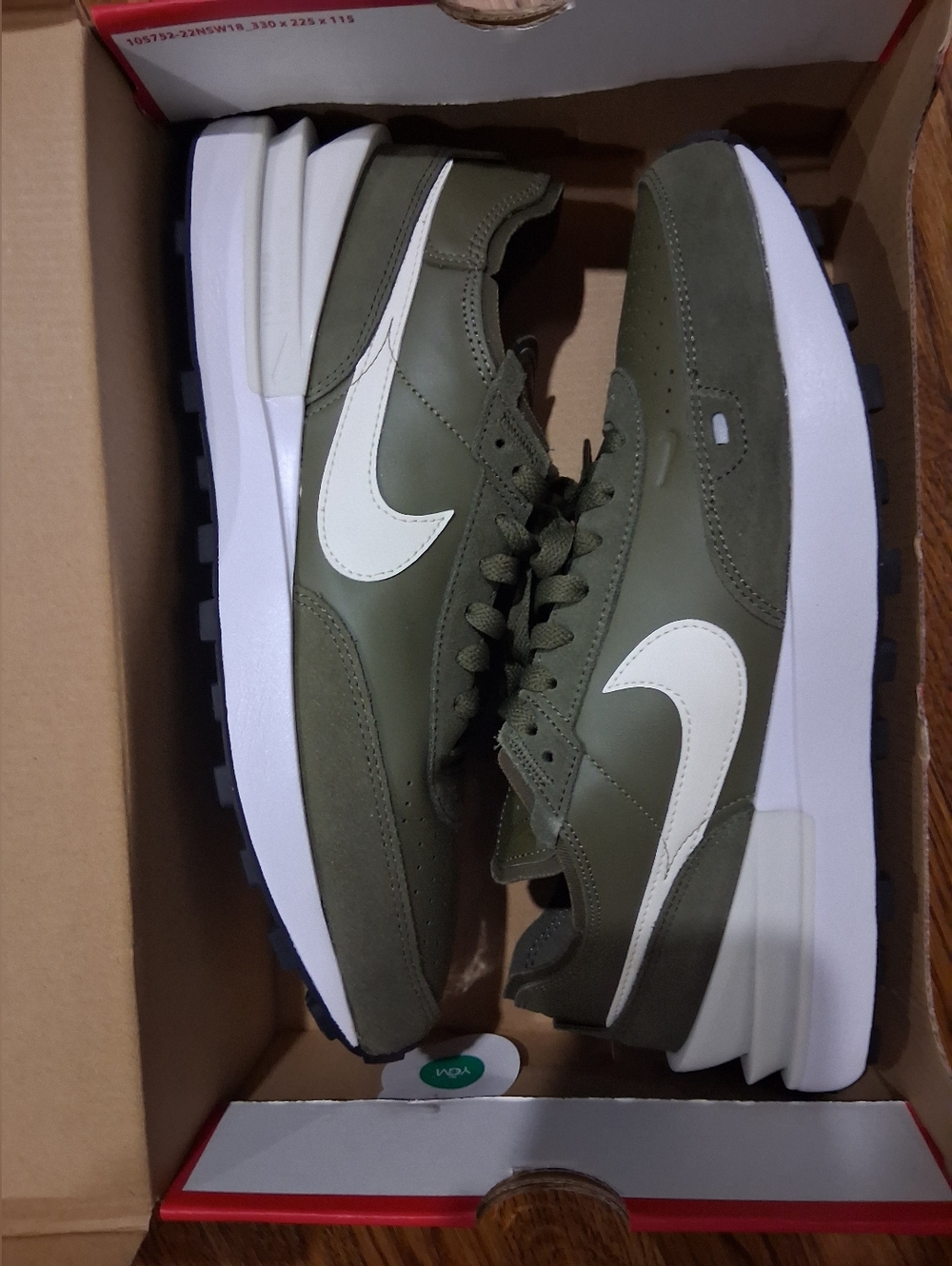Nike Men’s Olive Green Waffle.Sz. 11